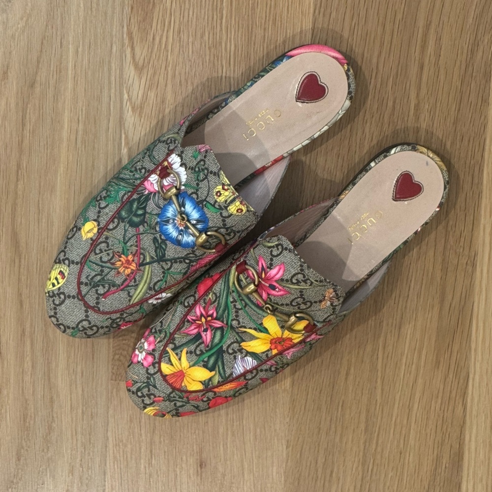 GUCCI GG Supreme Monogram Flora Princetown Slippers 39.5